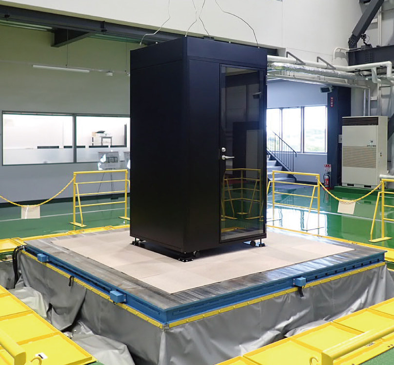 耐震試験の様子